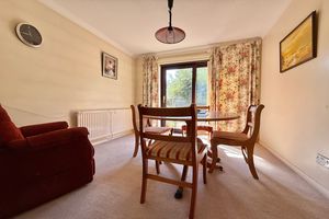 Dining Room- click for photo gallery